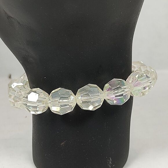 Opaque Clear Iridescent Plastic Beaded Stretch Fashion Bracelet 5.75" Bridal - Picture 5 of 13
